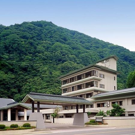 Ryokan Kinranso Hanayama Koriyama  Exterior photo